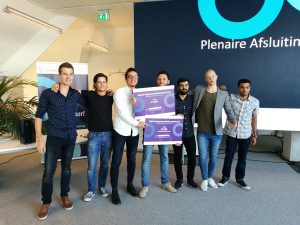 Teams Going Dutch/My App winnen de Hackathon Regie op Gegevens
